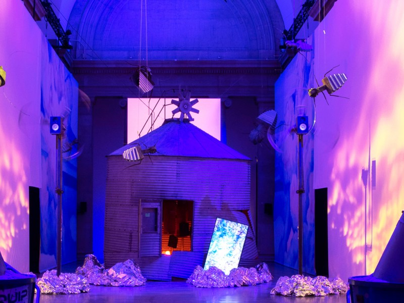 Installations – La Tate Britain à Londres commissionne l’artiste Heather Phillipson 